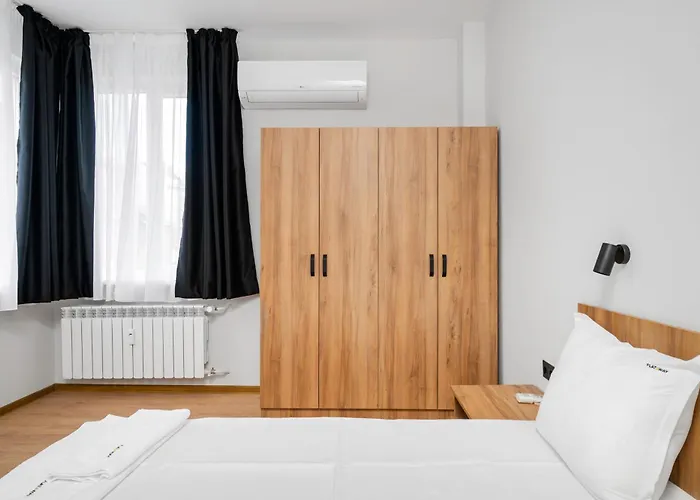 Апартамент Cozy Flats Near Alexander Nevski Cathedral By Flat Mаnager